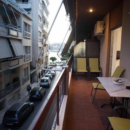 Cozy Apartment With Sea View Next To Marina Zeas ピレウス エクステリア 写真